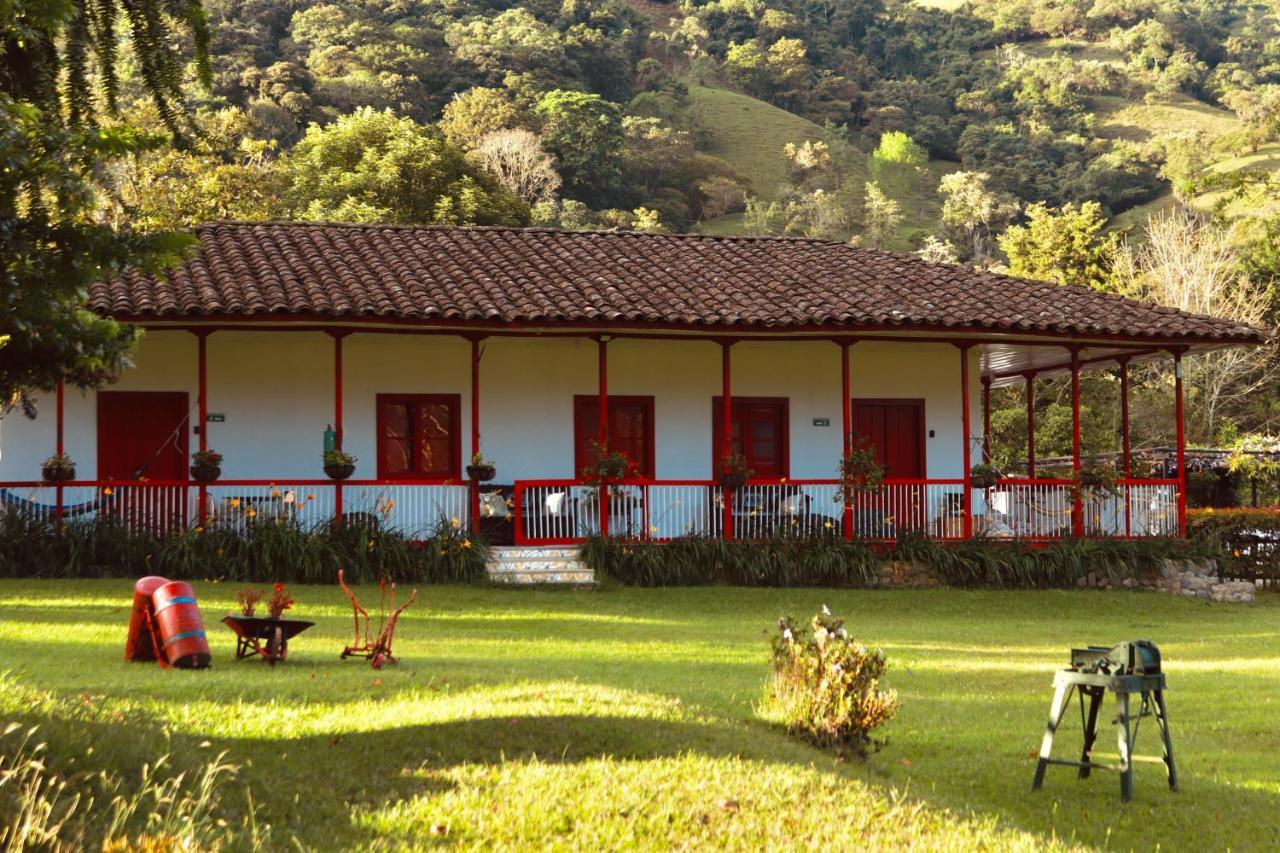La Cabana Ecohotel - Valle Del Cocora Salento Buitenkant foto